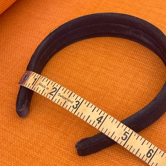 Vintage SaLVATORE FERRAGAMO black grosgrain gold hardware HEADBAND - Picture 5 of 8